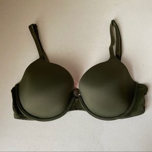 Victoria Secret Pink t-shirt bra 34D